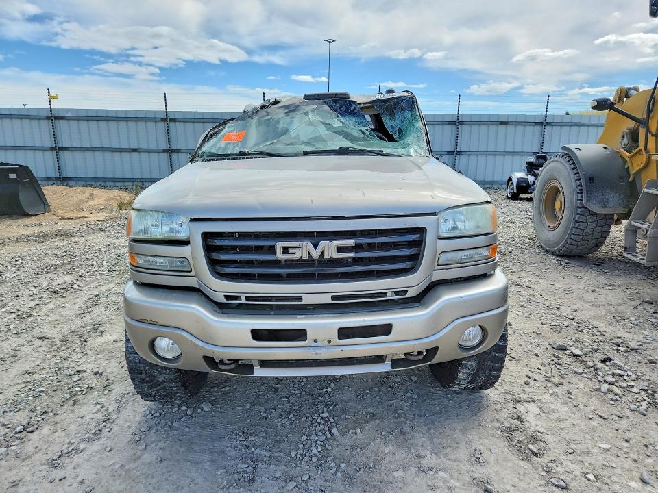 52224016 :رقم المزاد ، 1GTHK23153F127180 vin ، 2003 Gmc Sierra مزاد بيع