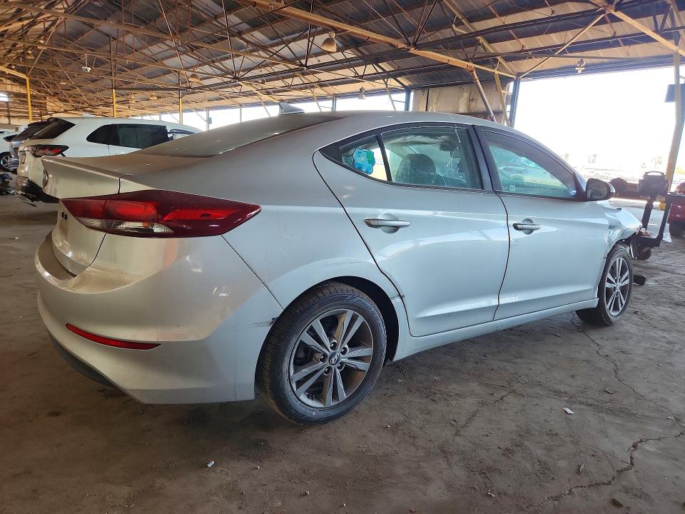 Продажа на аукционе авто 2018 Hyundai Elantra, vin: 5NPD84LF6JH309638, номер лота: 53595946
