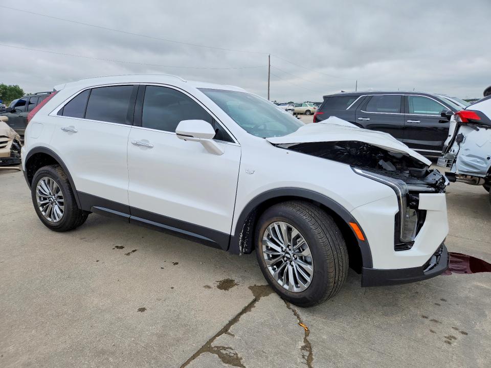 2025 Cadillac Xt4 მანქანა იყიდება აუქციონზე, vin: 1GYFZCR46SF136179, აუქციონის ნომერი: 53994856