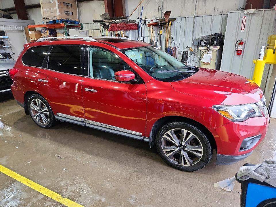 Продажа на аукционе авто 2017 Nissan Pathfinder, vin: 5N1DR2MM0HC912083, номер лота: 55161326
