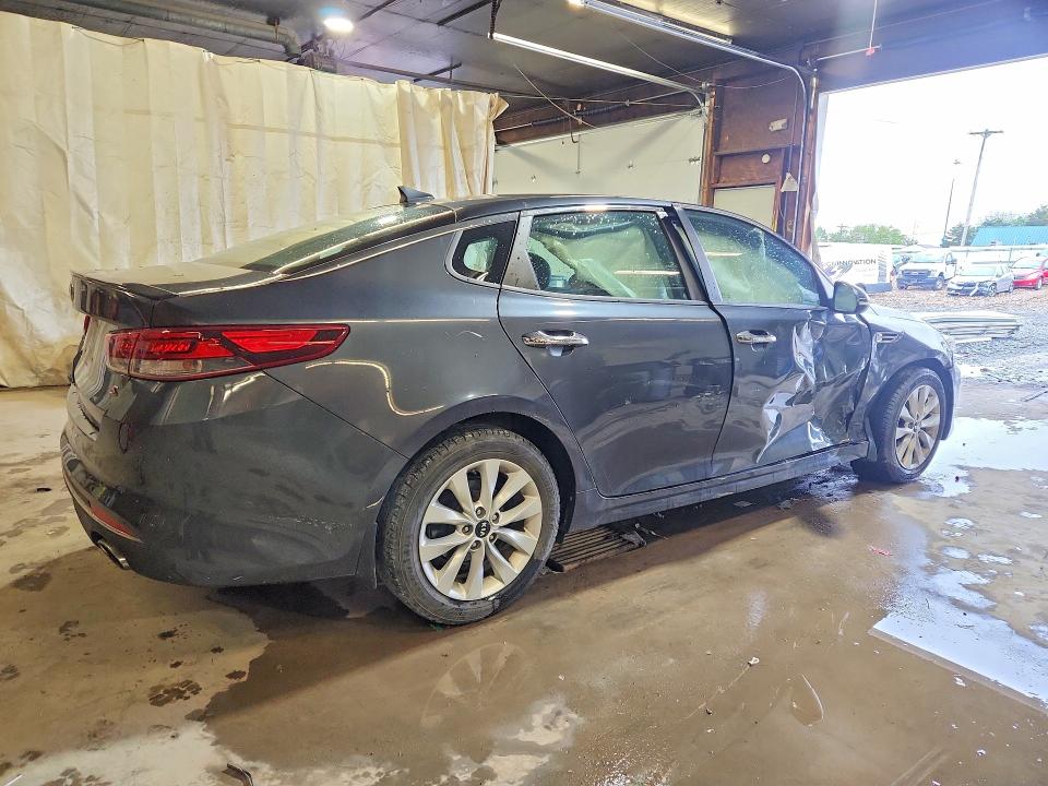 Продажа на аукционе авто 2018 Kia Optima, vin: 5XXGT4L34JG190114, номер лота: 54303686