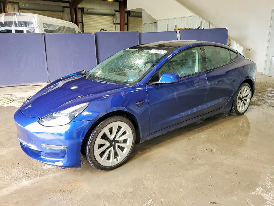 Продажа на аукционе авто 2022 Tesla Model 3, vin: 5YJ3E1EA7NF370814, номер лота: 55242226