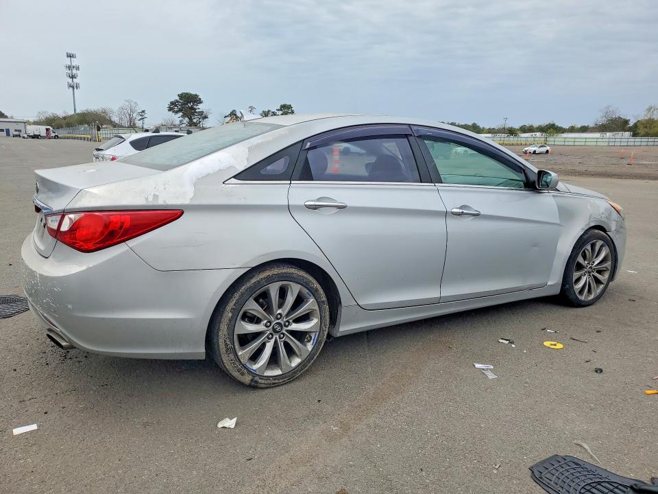 2011 Hyundai Sonata მანქანა იყიდება აუქციონზე, vin: 5NPEC4AC7BH111888, აუქციონის ნომერი: 52208056