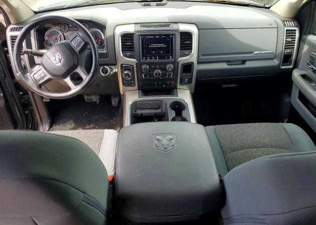 52372306 :رقم المزاد ، 3C6RR7LG7JG252654 vin ، 2018 Ram 1500 مزاد بيع