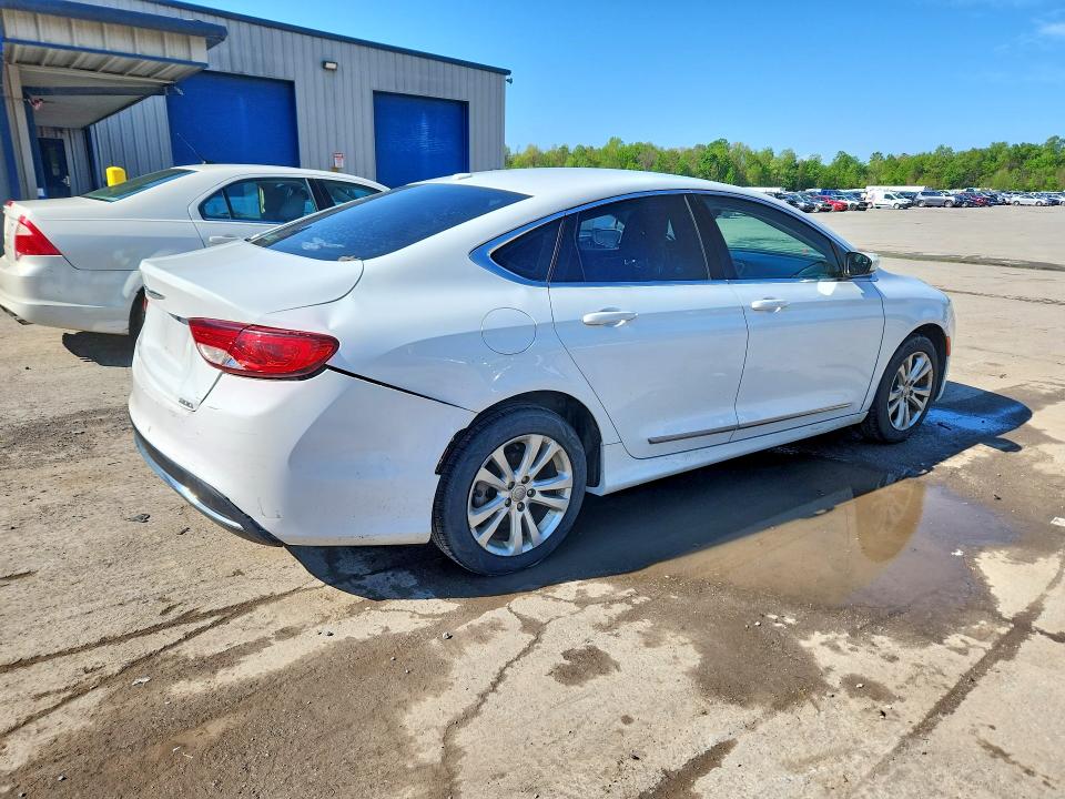 2015 Chrysler 200 მანქანა იყიდება აუქციონზე, vin: 1C3CCCAB4FN758915, აუქციონის ნომერი: 52189156