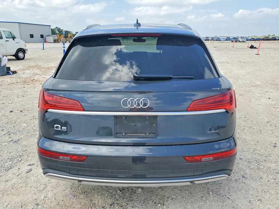 Продаж на аукціоні авто 2021 Audi Q5, vin: WA1BAAFY5M2102360, номер лоту: 55457256