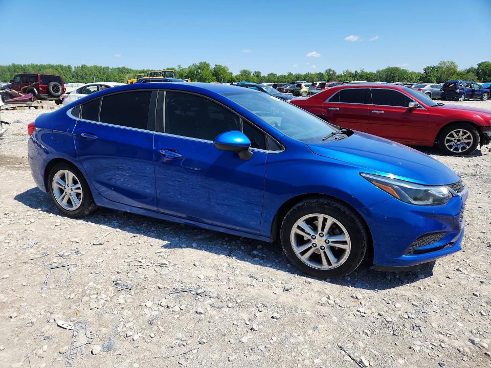 2018 Chevrolet Cruze მანქანა იყიდება აუქციონზე, vin: 1G1BE5SM9J7246375, აუქციონის ნომერი: 52191066