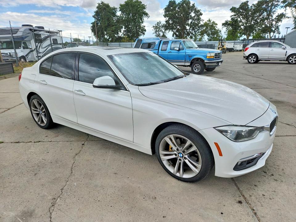 Продаж на аукціоні авто 2016 Bmw 328, vin: WBA8E9C58GK647063, номер лоту: 54907926