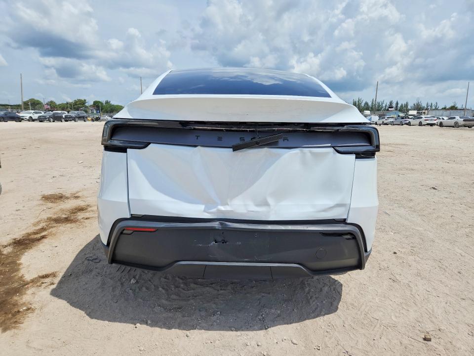 2026 Tesla Model Y მანქანა იყიდება აუქციონზე, vin: 7SAYGDED1TA417294, აუქციონის ნომერი: 51003666