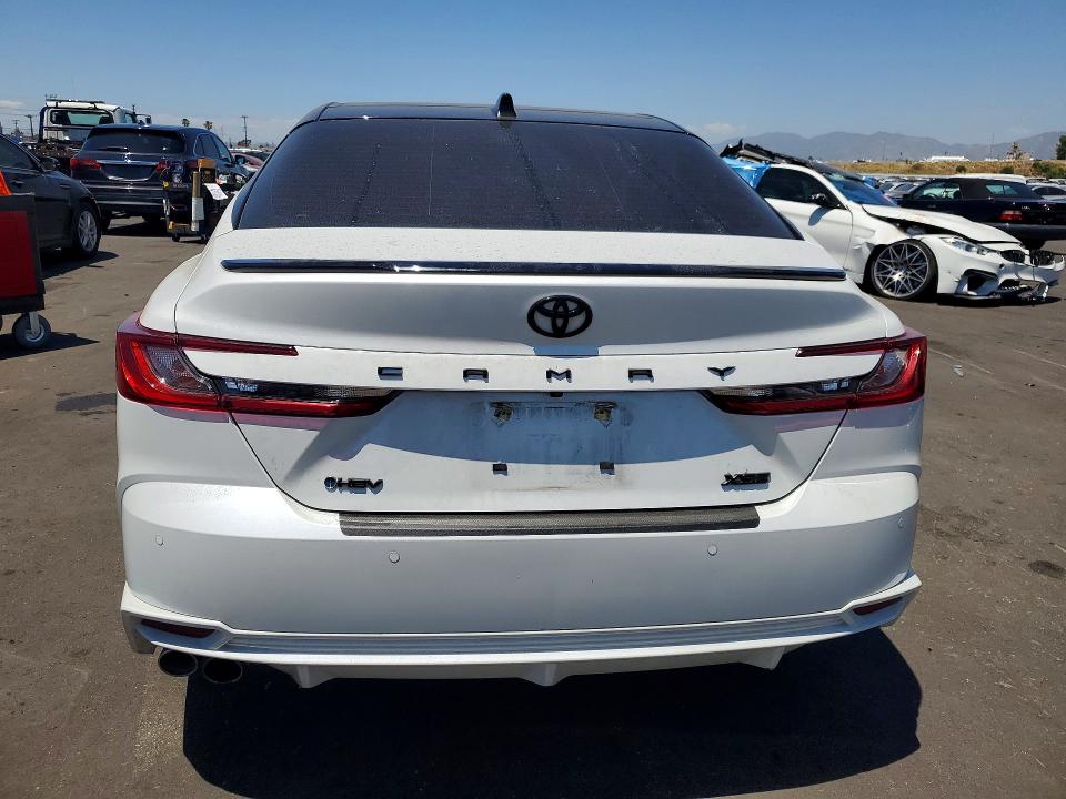 52933646 :رقم المزاد ، 4T1DAACK1SU020380 vin ، 2025 Toyota Camry مزاد بيع