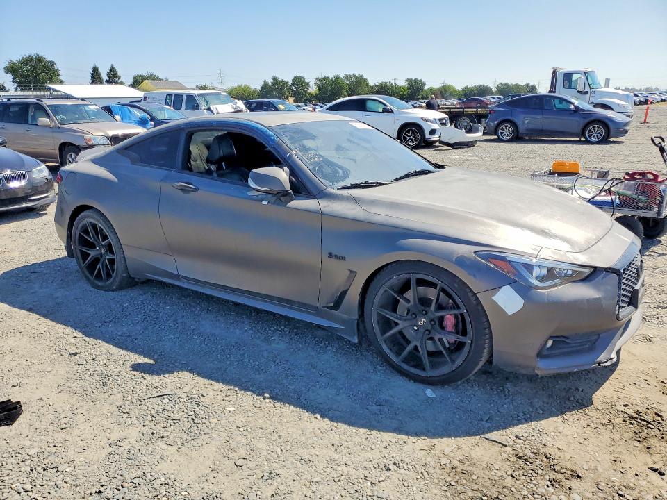 52679306 :رقم المزاد ، JN1FV7EKXJM530200 vin ، 2018 Infiniti Q60 مزاد بيع