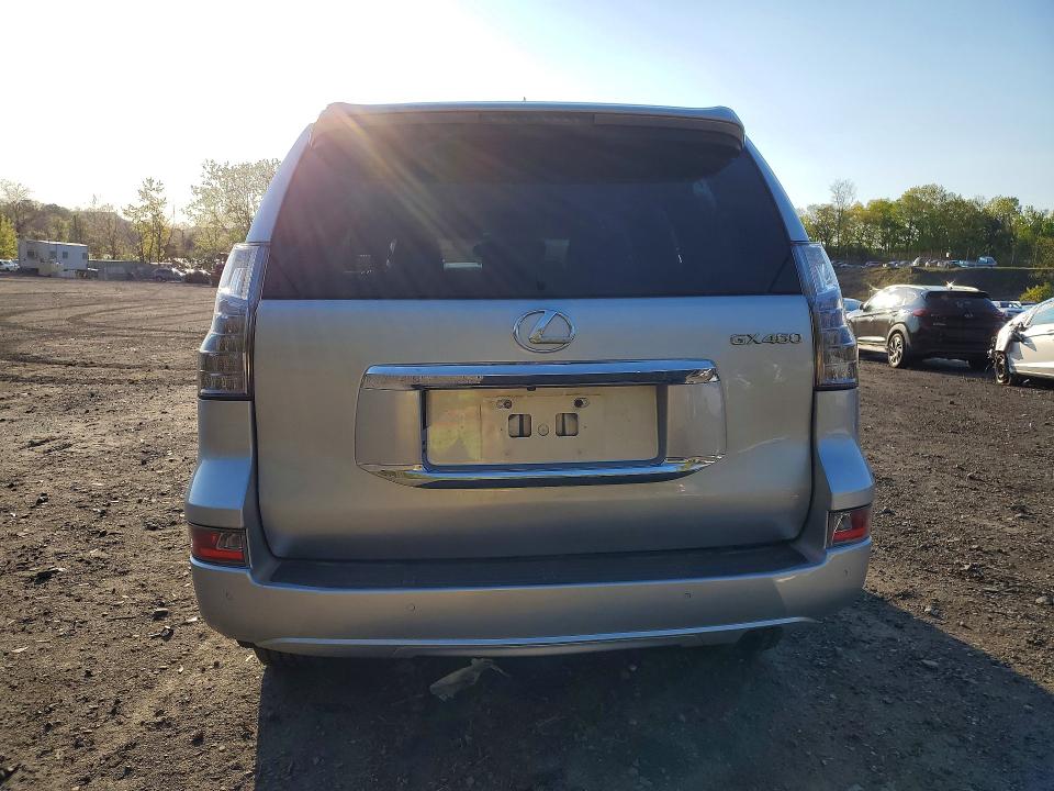 51979616 :رقم المزاد ، JTJBM7FX7F5102561 vin ، 2015 Lexus Gx مزاد بيع