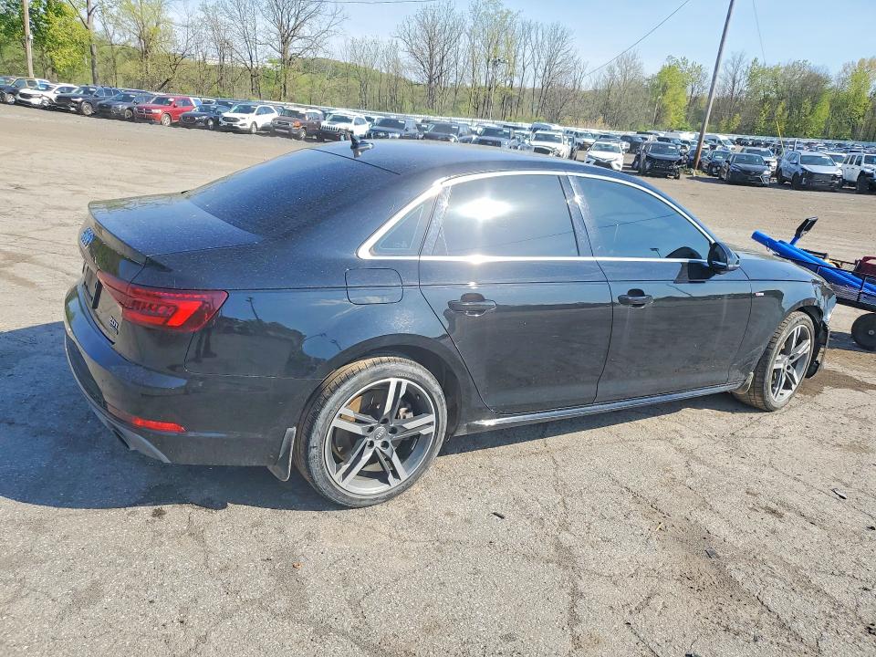 Продаж на аукціоні авто 2018 Audi A4, vin: WAUENAF41JN000405, номер лоту: 52129456