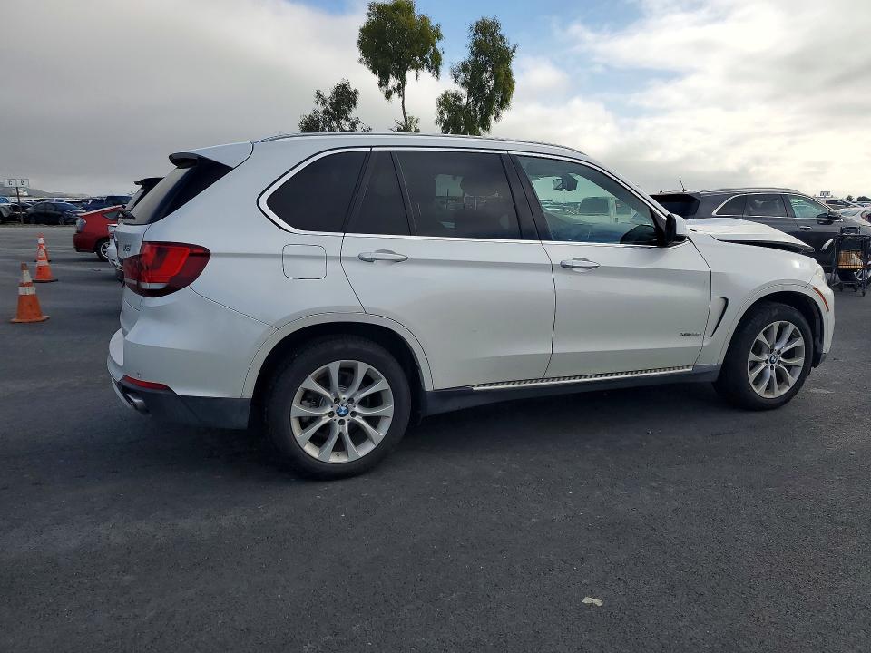 52459096 :رقم المزاد ، 5UXKR0C53F0K56033 vin ، 2015 Bmw X5 مزاد بيع