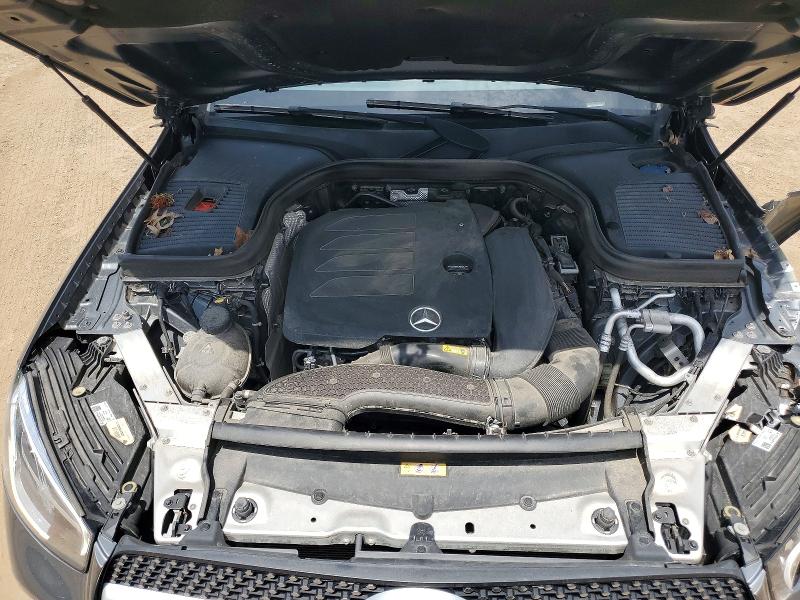 53617976 :رقم المزاد ، W1N0G8EB0MG011302 vin ، 2021 Mercedes-benz Glc مزاد بيع