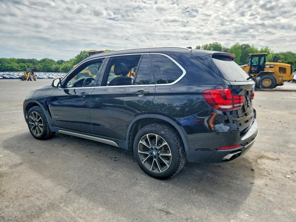 54825466 :رقم المزاد ، 5UXKR0C52J0X97390 vin ، 2018 Bmw X5 مزاد بيع