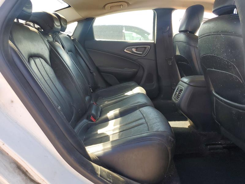 Продаж на аукціоні авто 2016 Chrysler 200, vin: 1C3CCCCB7GN111245, номер лоту: 52565546