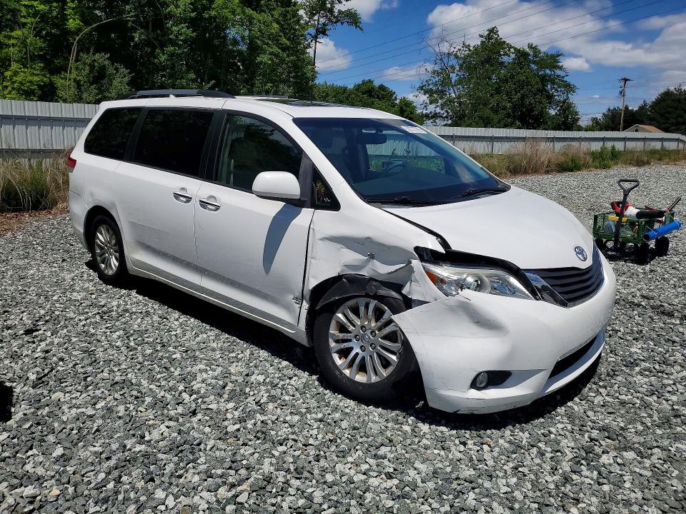 Aukcja sprzedaży 2014 Toyota Sienna, vin: 5TDYK3DC2ES525715, numer aukcji: 53770796