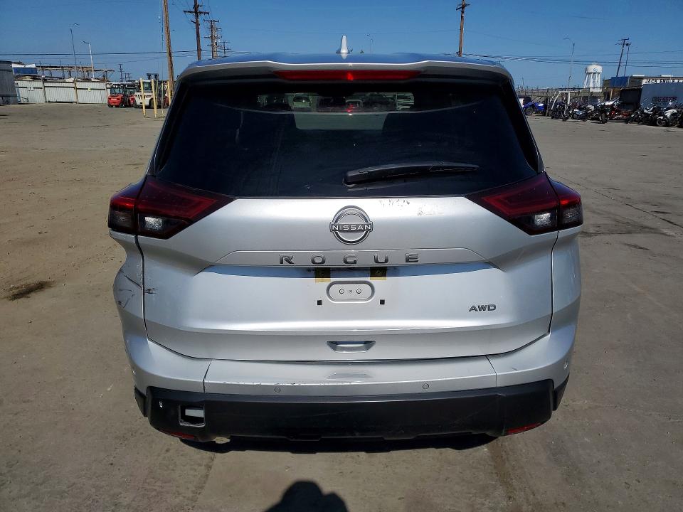 52901336 :رقم المزاد ، JN8BT3BB1SW155807 vin ، 2025 Nissan Rogue مزاد بيع