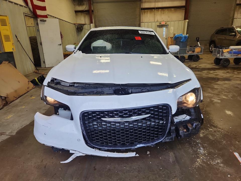 2018 Chrysler 300 მანქანა იყიდება აუქციონზე, vin: 2C3CCABG6JH244516, აუქციონის ნომერი: 55314936