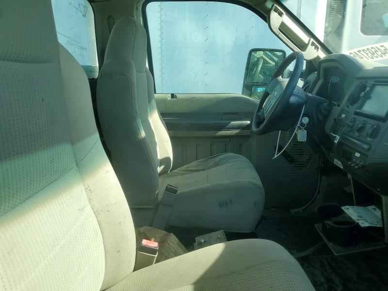 54593746 :رقم المزاد ، 1FDXF46R98EB34526 vin ، 2008 Ford F450 مزاد بيع