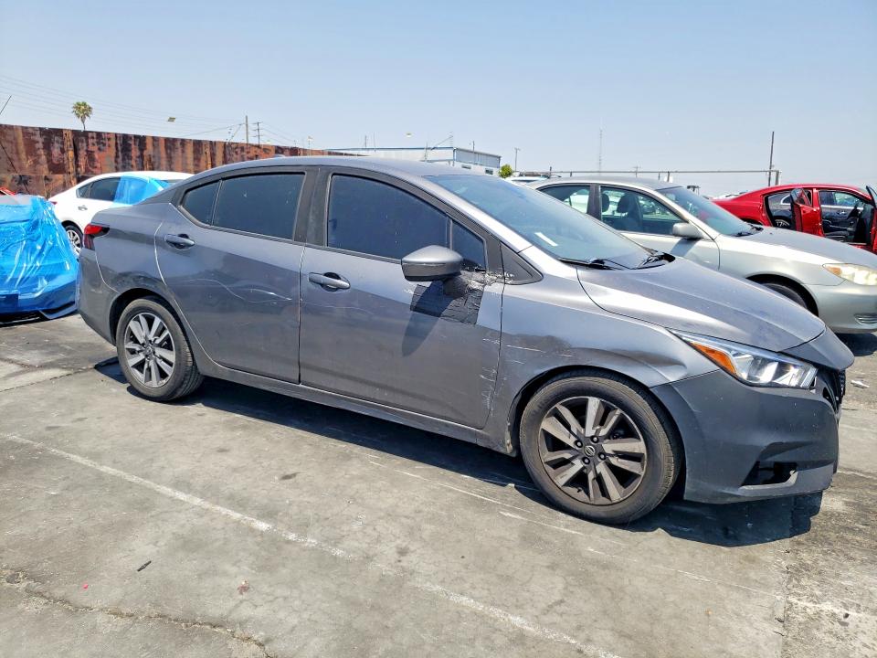 Продаж на аукціоні авто 2020 Nissan Versa, vin: 3N1CN8EV7LL855354, номер лоту: 53982356