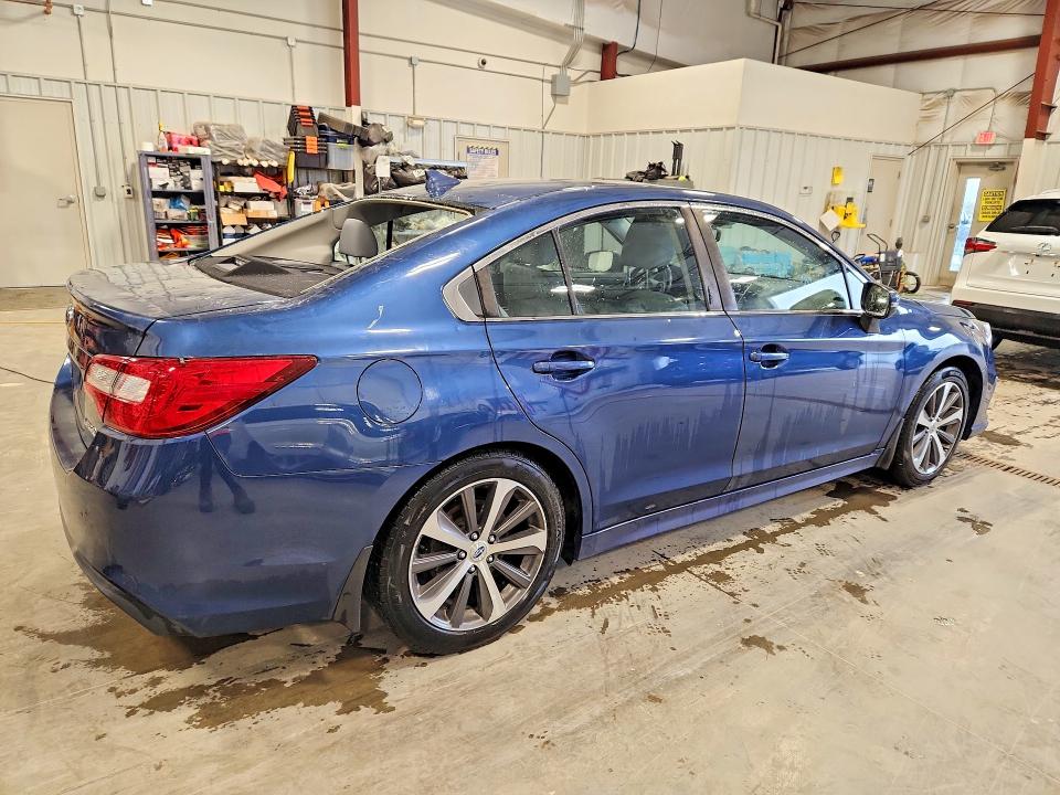 53383456 :رقم المزاد ، 4S3BNAN68K3019135 vin ، 2019 Subaru Legacy مزاد بيع