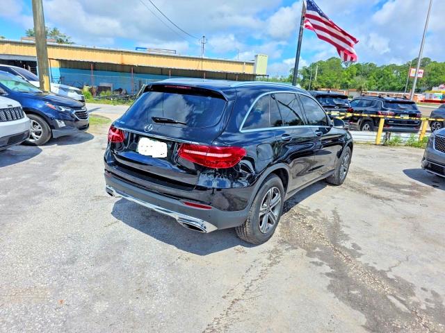 53732526 :رقم المزاد ، WDC0G4JB3JV107125 vin ، 2018 Mercedes-benz Glc مزاد بيع