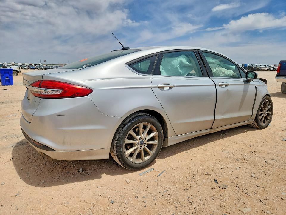 Продажа на аукционе авто 2017 Ford Fusion, vin: 3FA6P0H73HR150645, номер лота: 53721326