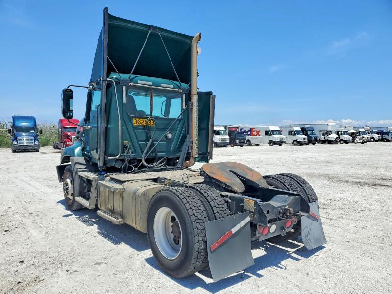 52594746 :رقم المزاد ، 1M1AW01XXHM009341 vin ، 2017 Mack 600 مزاد بيع