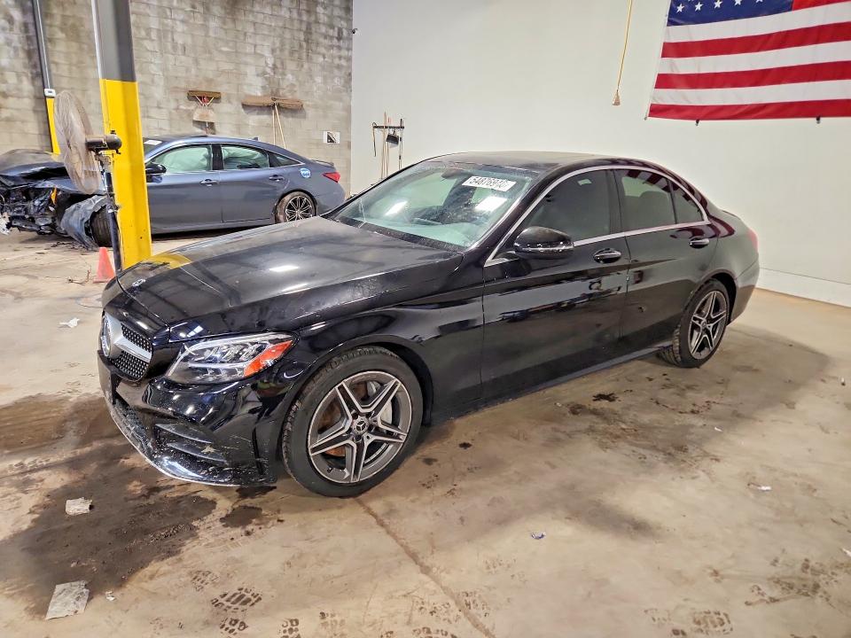 54876946 :رقم المزاد ، W1KWF8EB4LR575001 vin ، 2020 Mercedes-benz C مزاد بيع