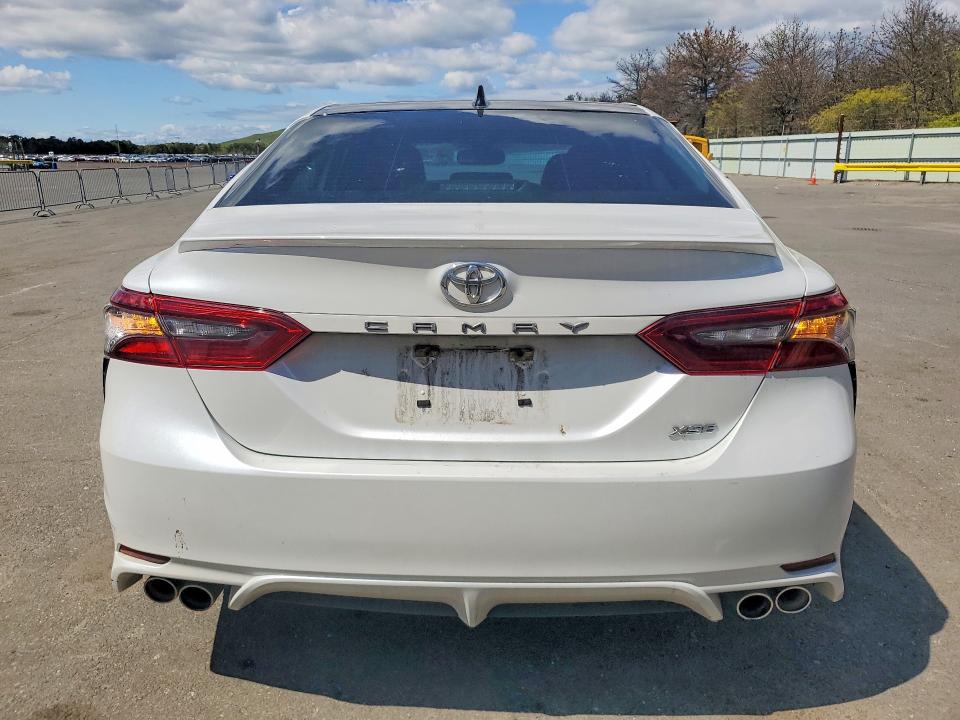 Продажа на аукционе авто 2021 Toyota Camry, vin: 4T1K61AK5MU527331, номер лота: 53840646