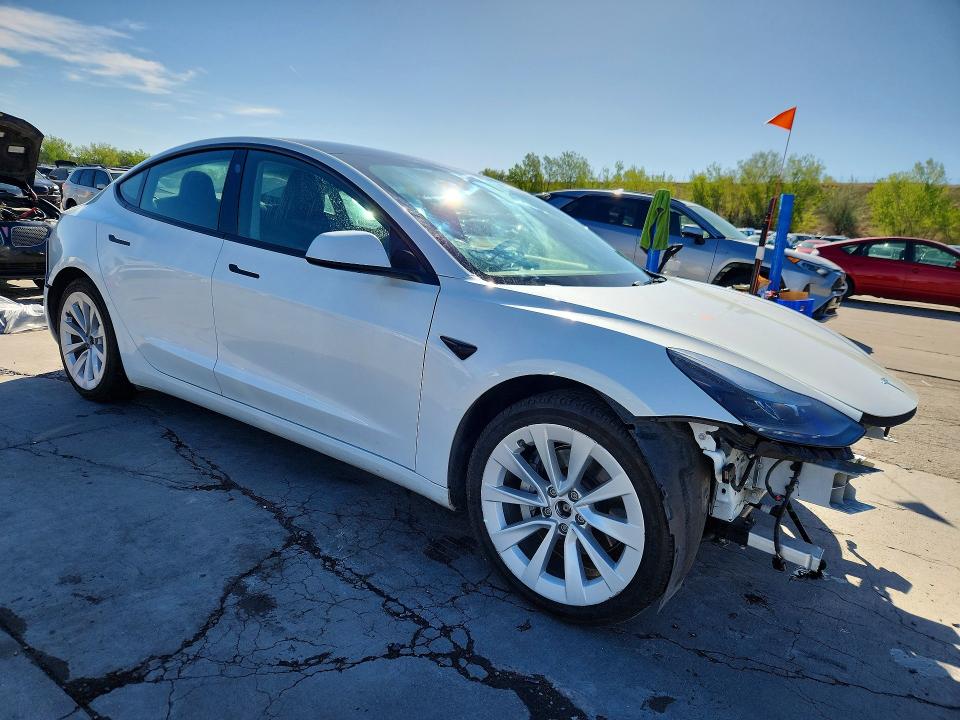 Продаж на аукціоні авто 2022 Tesla Model 3, vin: 5YJ3E1EB5NF209807, номер лоту: 52434026