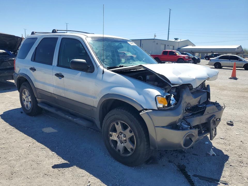 54728736 :رقم المزاد ، 1FMCU03116KB09355 vin ، 2006 Ford Escape مزاد بيع
