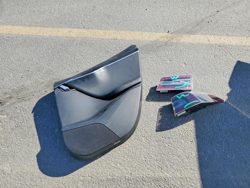 Продажа на аукционе авто 2016 Tesla Model S, vin: 5YJSA1E24GF123723, номер лота: 50884866