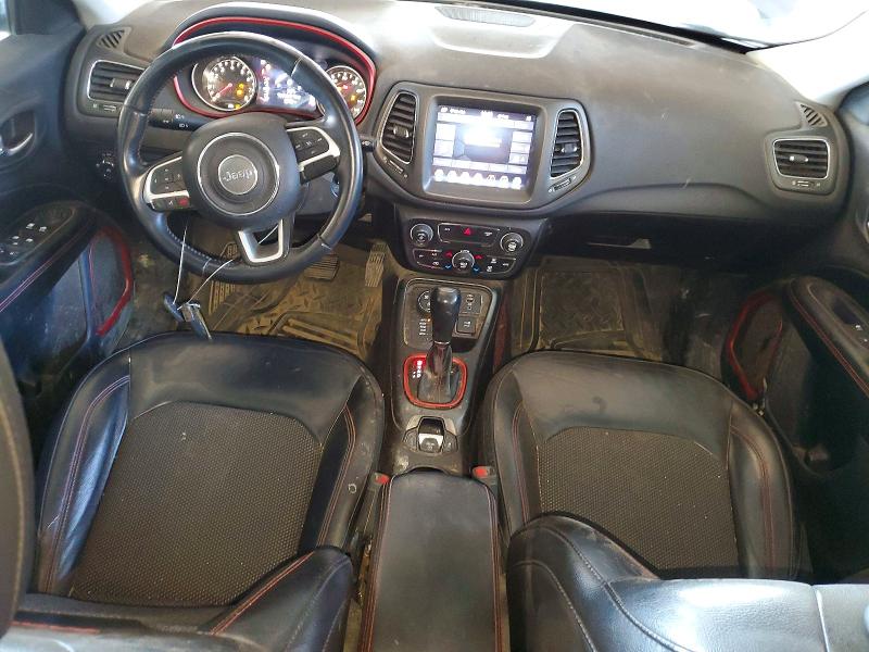 52061216 :رقم المزاد ، 3C4NJDDB7KT747963 vin ، 2019 Jeep Compass مزاد بيع