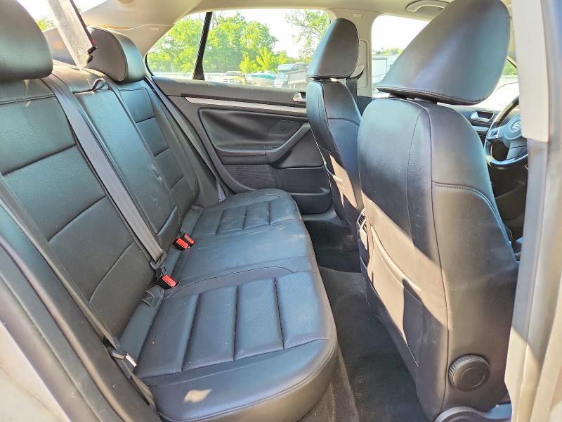 52859216 :رقم المزاد ، 3VWRX7AJ9AM143480 vin ، 2010 Volkswagen Jetta مزاد بيع