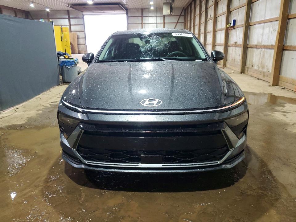 2026 Hyundai Sonata Hybrid მანქანა იყიდება აუქციონზე, vin: KMHL24JJ7TA160053, აუქციონის ნომერი: 53173086
