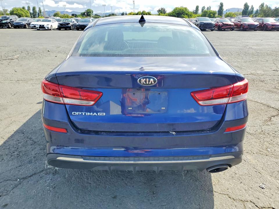2019 Kia Optima მანქანა იყიდება აუქციონზე, vin: 5XXGT4L37KG277913, აუქციონის ნომერი: 52261626
