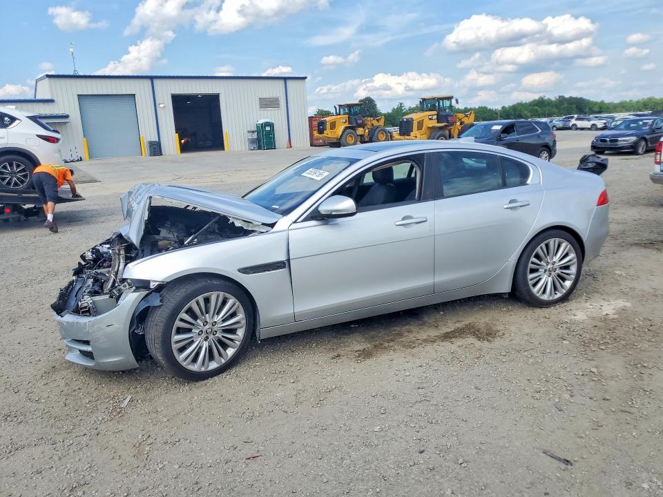 Продажа на аукционе авто 2017 Jaguar Xe, vin: SAJAR4BG9HA947881, номер лота: 55099166