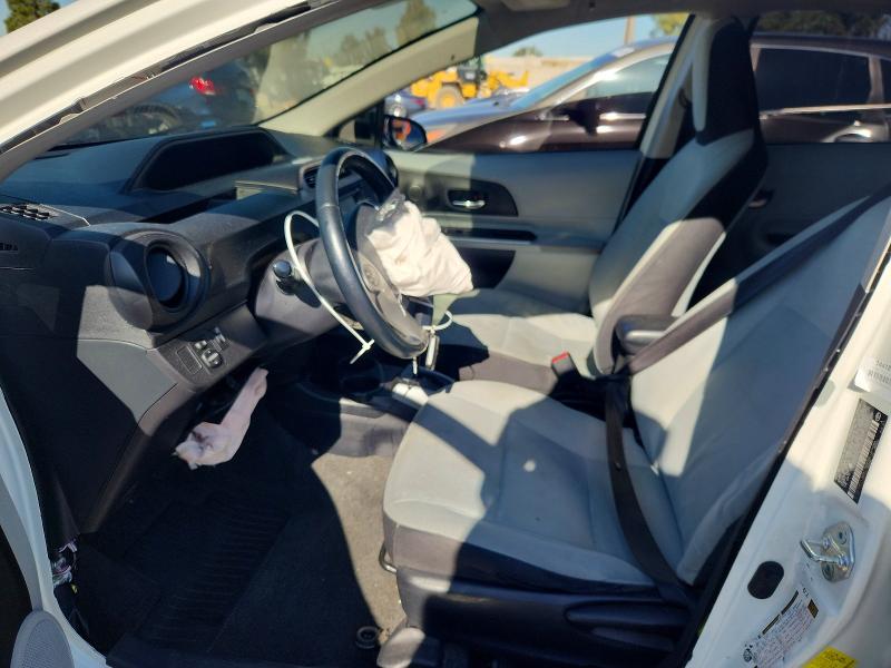 Продажа на аукционе авто 2014 Toyota Prius C, vin: JTDKDTB32E1064371, номер лота: 52097536