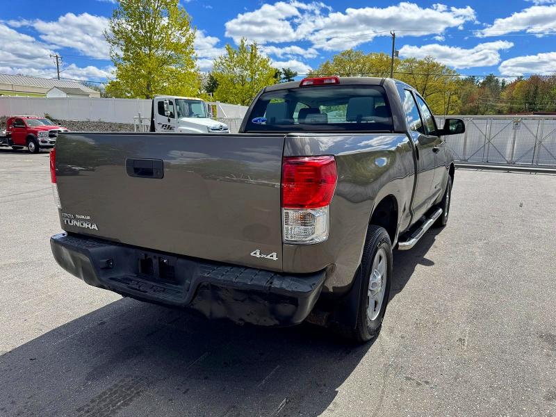 Продажа на аукционе авто 2013 Toyota Tundra, vin: 5TFUM5F10DX044001, номер лота: 53725456