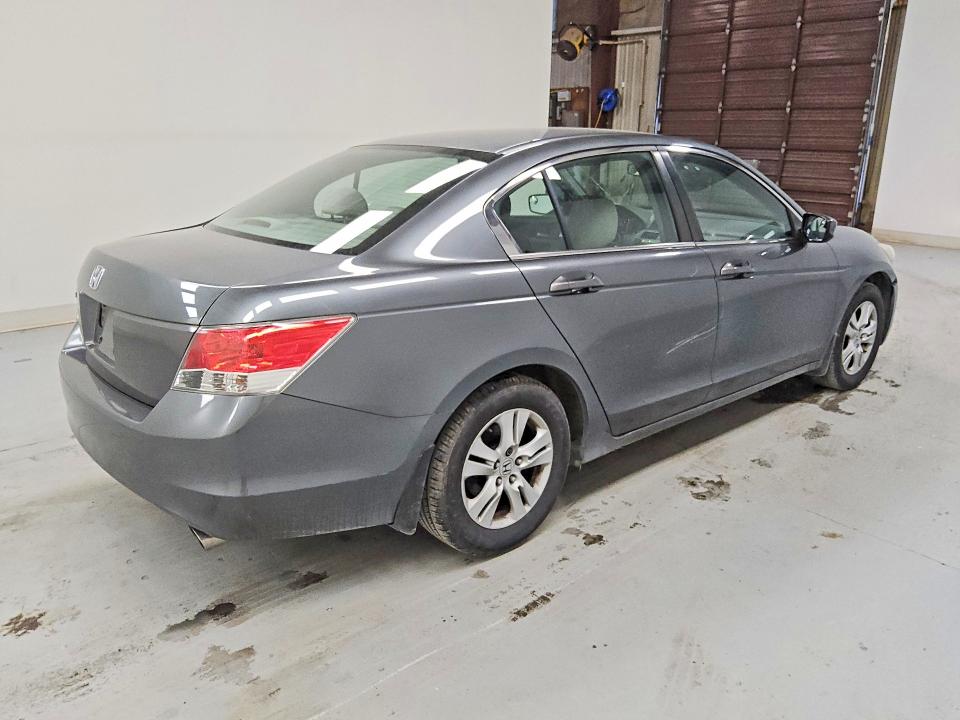 48690336 :رقم المزاد ، 1HGCP2F47AA026803 vin ، 2010 Honda Accord مزاد بيع