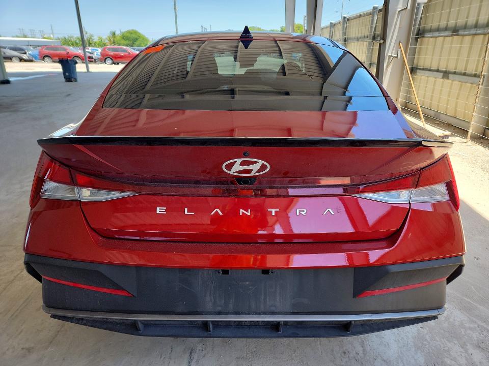 Продажа на аукционе авто 2025 Hyundai Elantra, vin: KMHLM4DGXSU051335, номер лота: 50947336