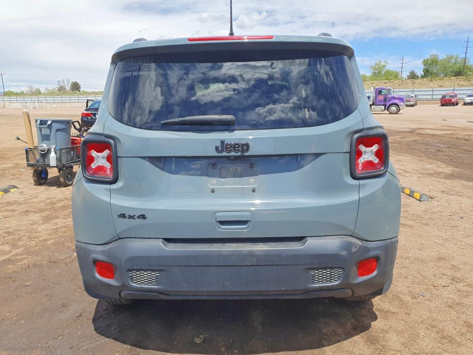 52547906 :رقم المزاد ، ZACCJBAB4JPH72096 vin ، 2018 Jeep Renegade مزاد بيع