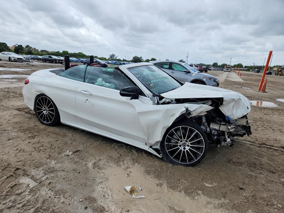 52209226 :رقم المزاد ، W1KWK8DB0PG119303 vin ، 2023 Mercedes-benz C مزاد بيع
