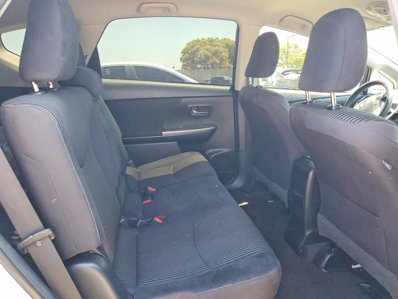 Продаж на аукціоні авто 2017 Toyota Prius V, vin: JTDZN3EU1HJ070537, номер лоту: 52937466