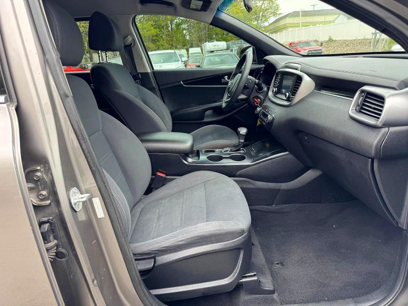 53571806 :رقم المزاد ، 5XYPGDA59KG457463 vin ، 2019 Kia Sorento مزاد بيع