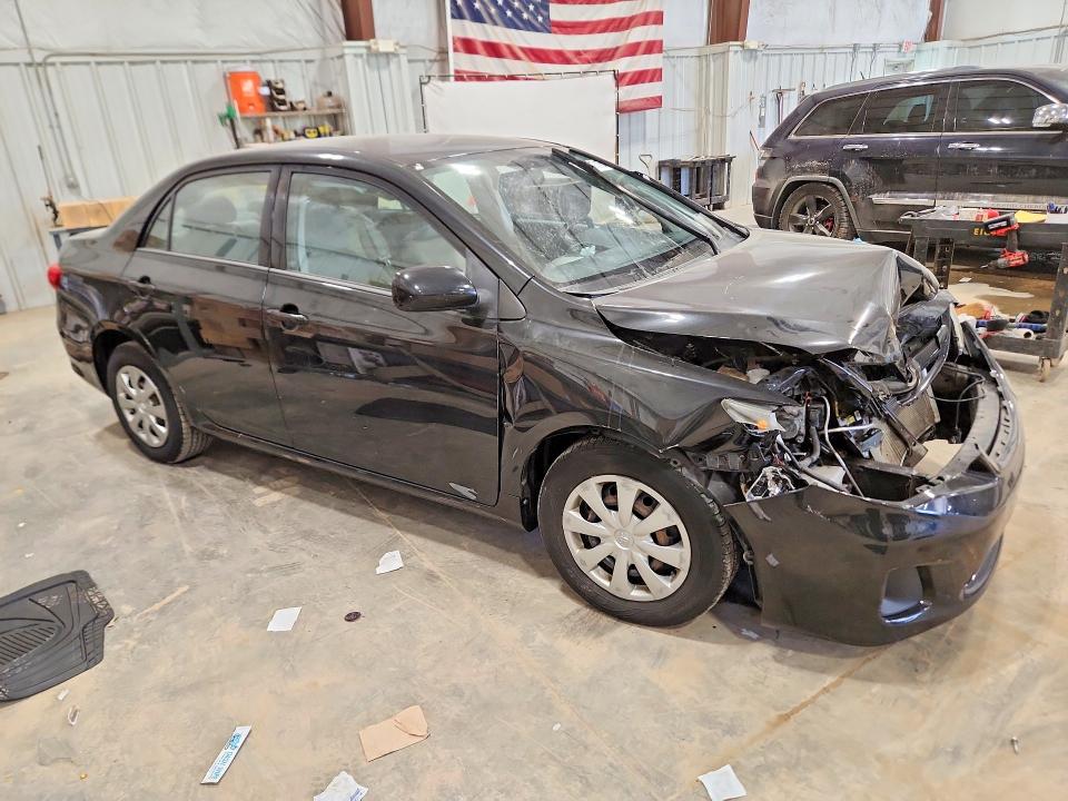 55361716 :رقم المزاد ، 5YFBU4EE9CP053685 vin ، 2012 Toyota Corolla مزاد بيع