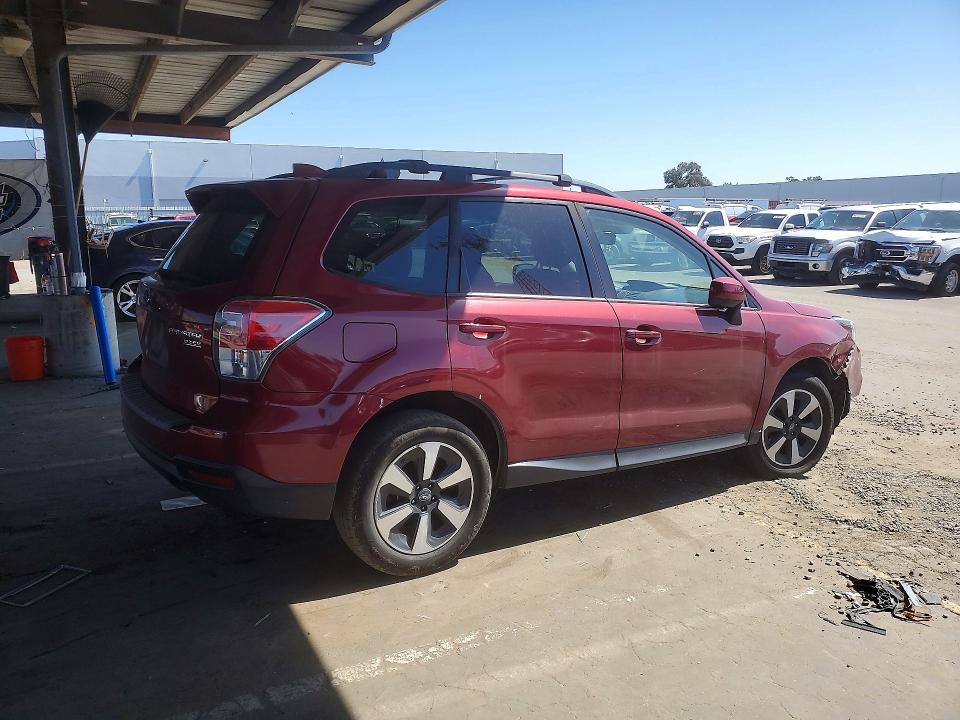 Продаж на аукціоні авто 2017 Subaru Forester, vin: JF2SJAGC5HH491496, номер лоту: 52904196
